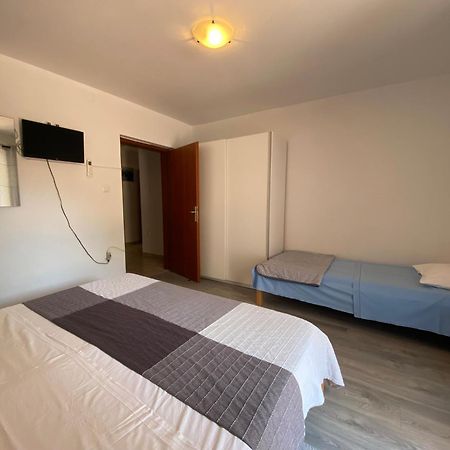 Apartments Lungomare PUY 외부 사진